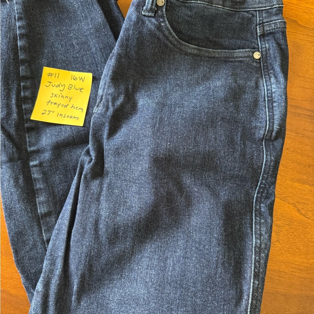 Judy Blue Skinny Frayed Hem Jeans Size 16w
